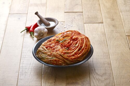 Cinque Tipi Di Cibo Coreano Serviti Su Un Piatto, Cibo Fatto In Casa,  Kimchi, Stufato Di Kimchi Immagine di sfondo per il download gratuito